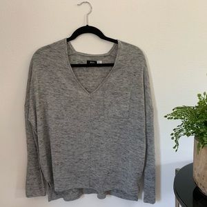 NWOT Urban Outfitter heather grey sweater with front pocket